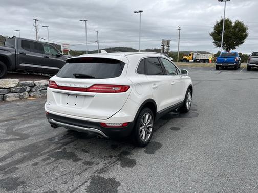 2019 Lincoln MKC Select