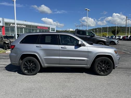 2021 Jeep Grand Cherokee Laredo X