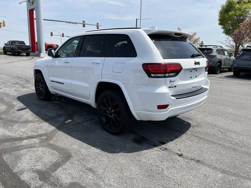 2022 Jeep Grand Cherokee WK Laredo X