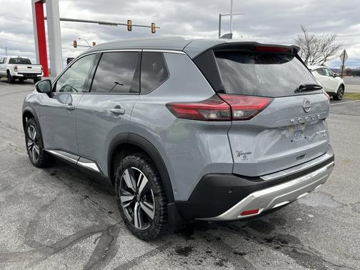 2022 Nissan Rogue Platinum