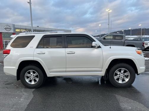2013 Toyota 4Runner SR5
