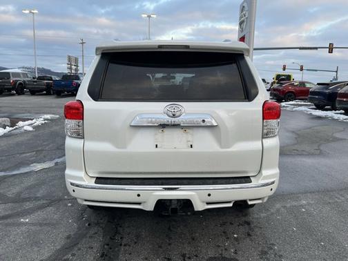 2013 Toyota 4Runner SR5