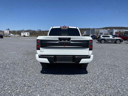 2025 Nissan Frontier PRO-4X