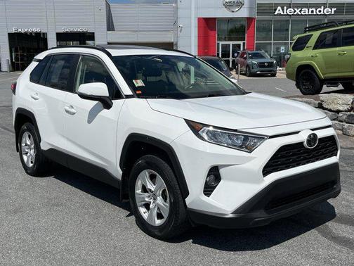 Super White 2019 Toyota RAV4 XLE