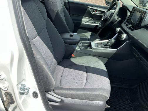 Super White 2019 Toyota RAV4 XLE