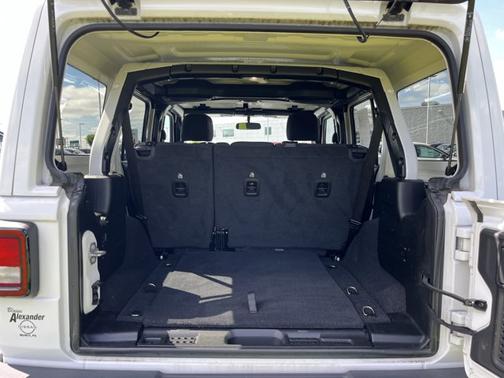 2021 Jeep Wrangler Unlimited Islander