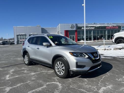 2017 Nissan Rogue SV