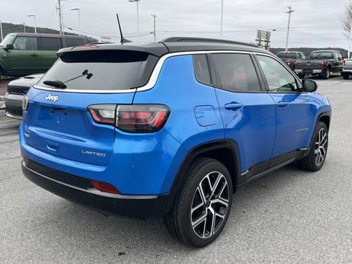 Laser Blue Pearlcoat 2023 Jeep Compass Limited