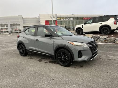 2024 Nissan Kicks SR