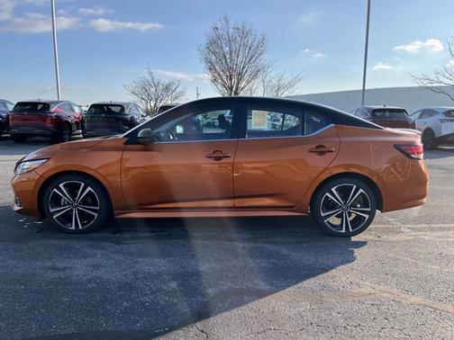 2022 Nissan Sentra SR