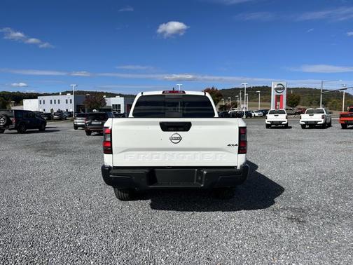 2026 Nissan Frontier S