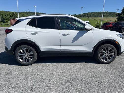 Summit White 2021 Buick Encore GX Select