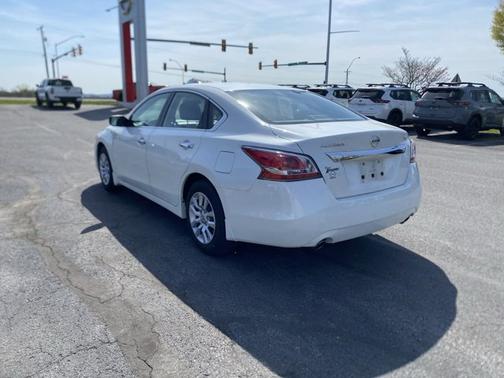 2015 Nissan Altima 2.5 SV