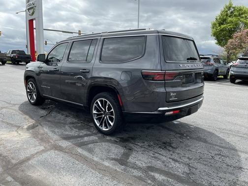 2022 Jeep Wagoneer Series III