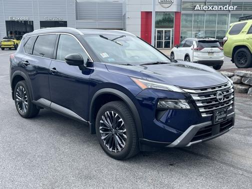 Deep Ocean Blue 2025 Nissan Rogue SL
