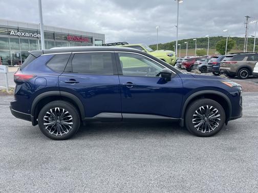 Deep Ocean Blue 2025 Nissan Rogue SL