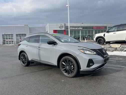 2023 Nissan Murano SV