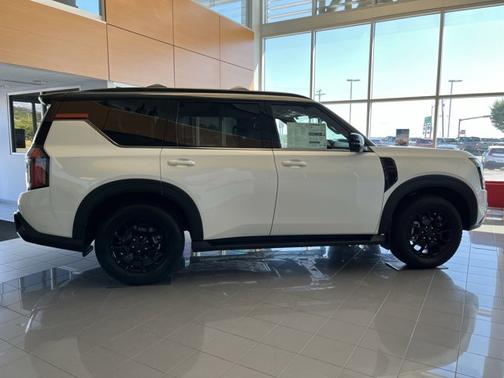 2025 Nissan Armada PRO-4X