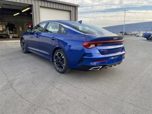 2022 Kia K5 GT-Line