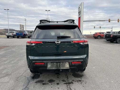 2024 Nissan Pathfinder Rock Creek