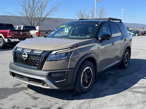 Baja Storm/Super Black Roof 2024 Nissan Pathfinder Rock Creek