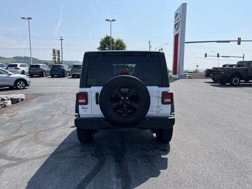 2022 Jeep Wrangler Unlimited Sport Altitude