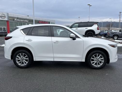 2024 Mazda CX-5 2.5 S Preferred Package