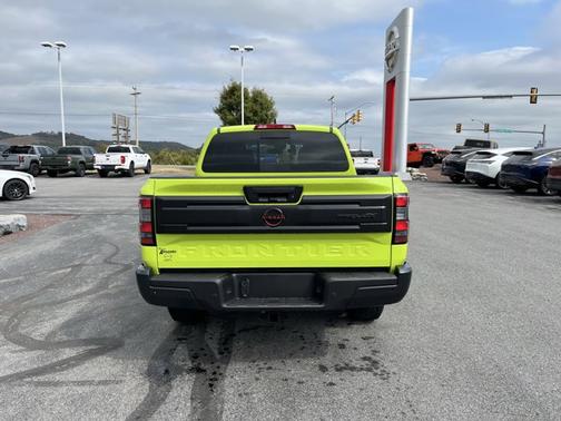 2026 Nissan Frontier PRO-4X