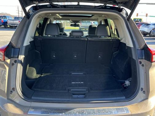 2024 Nissan Rogue Platinum