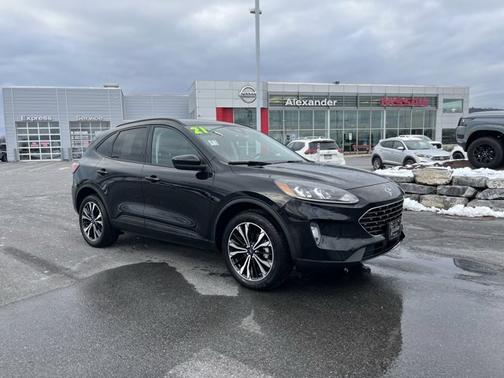 2021 Ford Escape SEL
