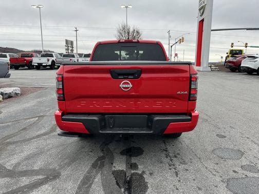 2026 Nissan Frontier SV