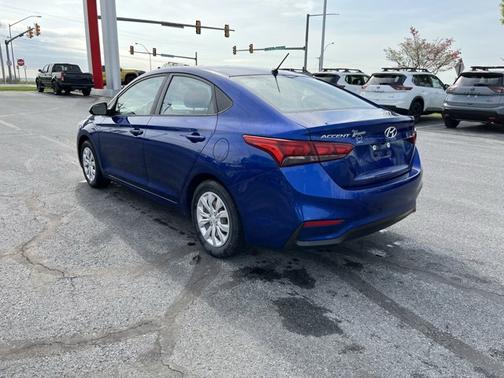 2020 Hyundai Accent SE