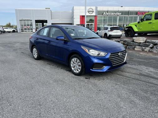 2020 Hyundai Accent SE