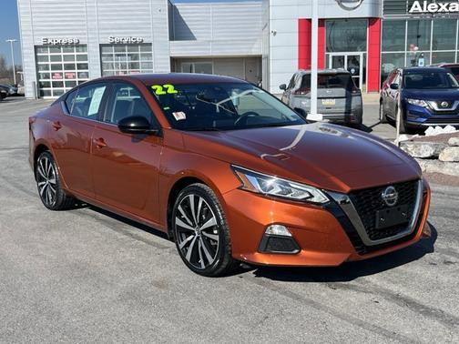 2022 Nissan Altima 2.5 SR
