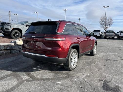 2025 Jeep Grand Cherokee Laredo X