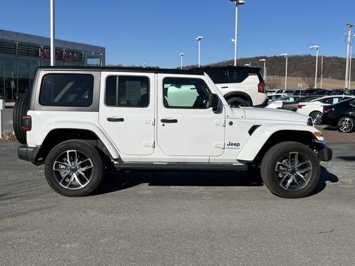 2024 Jeep Wrangler 4xe Sport S