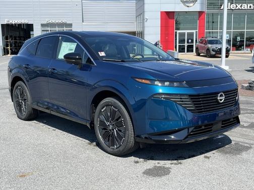 Aurora Blue Pearl Metallic/Super Black 2026 Nissan Murano Platinum