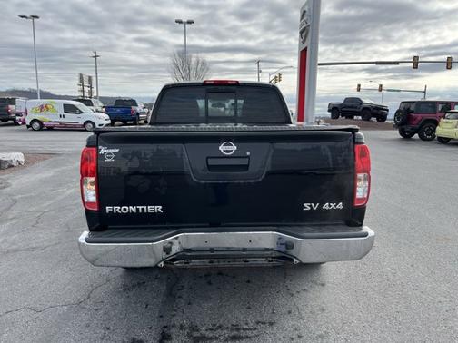 2015 Nissan Frontier SL
