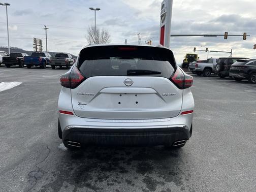 2024 Nissan Murano SV