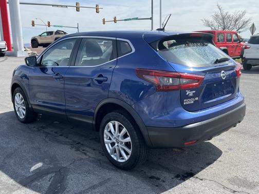 2021 Nissan Rogue Sport S