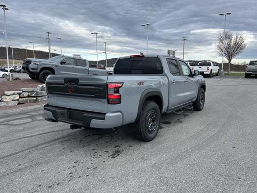 2026 Nissan Frontier PRO-4X