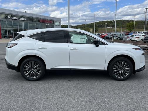 Everest White Pearl Tricoat 2026 Nissan Murano SL