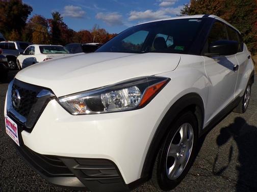2020 Nissan Kicks S