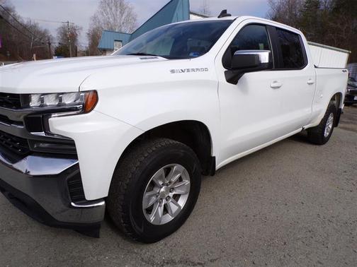 White 2021 Chevrolet Silverado 1500 LT