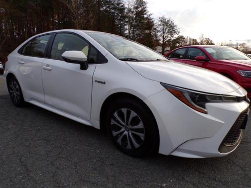 2020 Toyota Corolla Hybrid LE