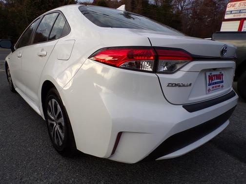 2020 Toyota Corolla Hybrid LE