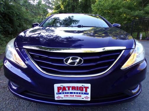 Blue 2012 Hyundai SONATA GLS