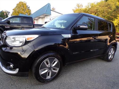 2017 Kia Soul EV +