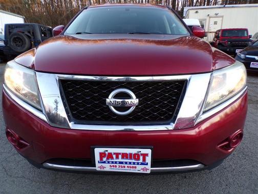 2013 Nissan Pathfinder SV