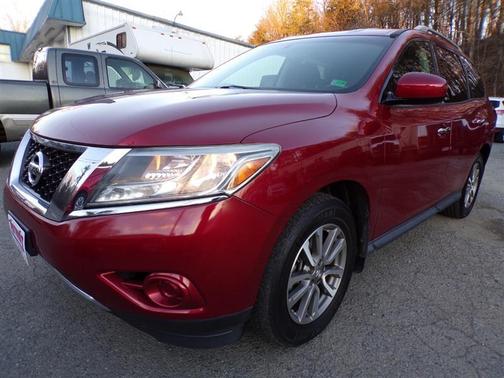 2013 Nissan Pathfinder SV